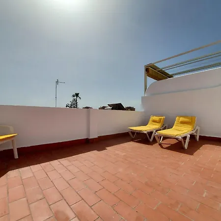 Semesterbostad Tess Playamar Liszt *